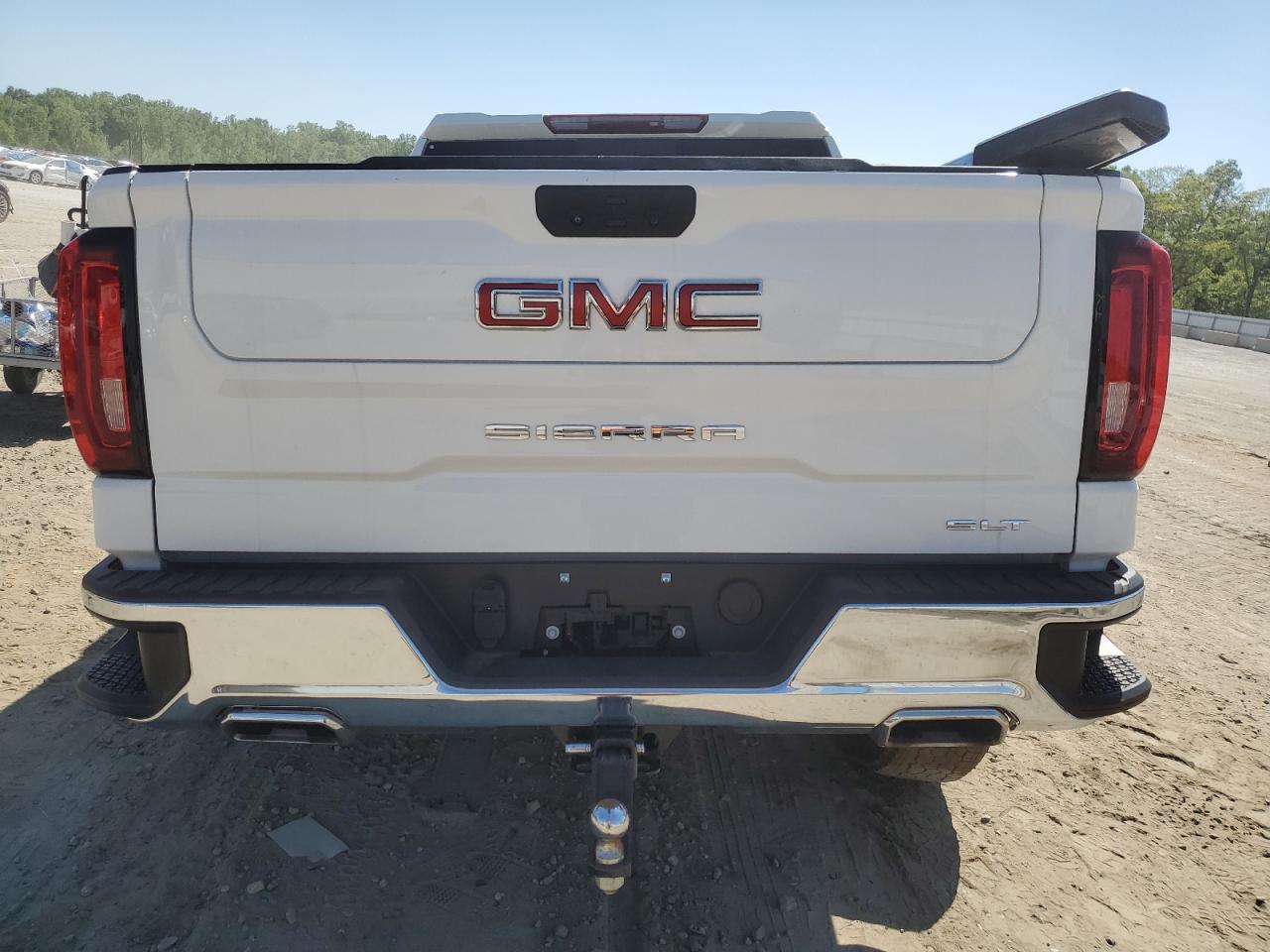 1GTUUDED2NZ646331 2022 GMC Sierra K1500 Slt