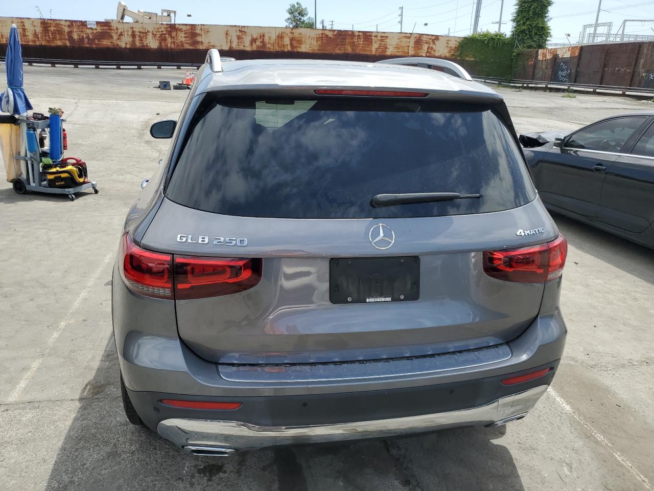 W1N4M4HB7LW023627 2020 Mercedes-Benz Glb 250 4Matic