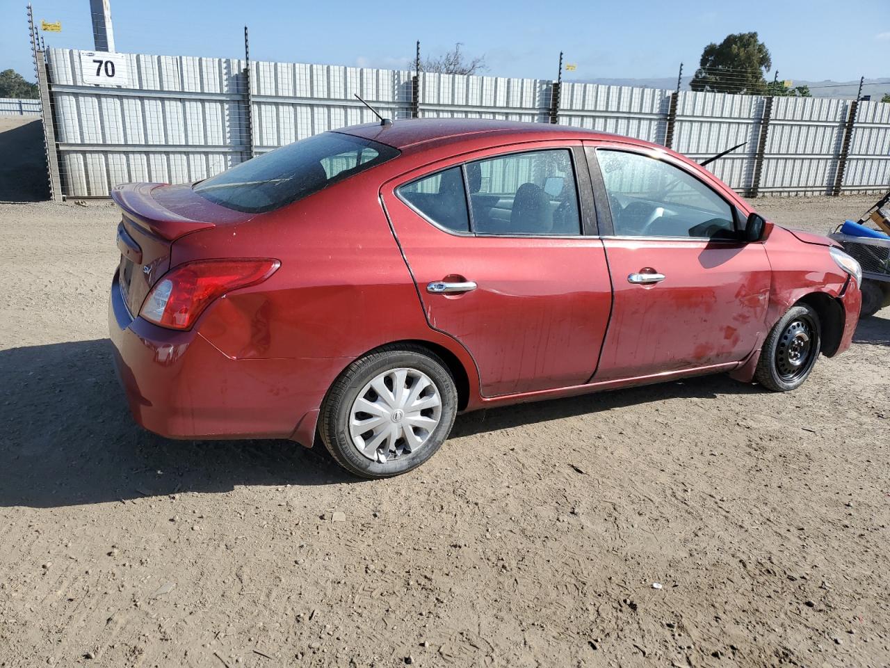 2017 Nissan Versa S vin: 3N1CN7AP9HL812112