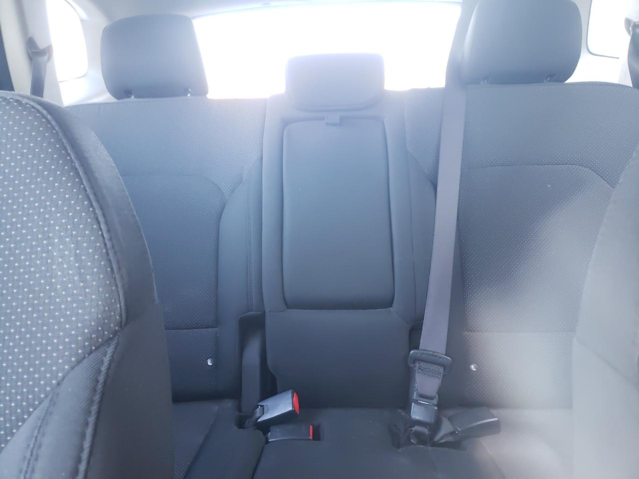 2014 Kia Rondo vin: KNAHT8A32E7038410