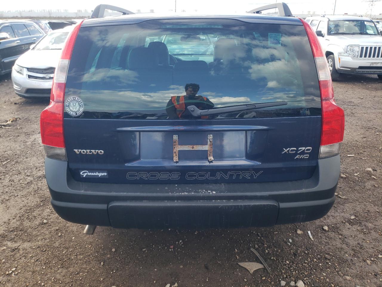 YV1SZ59H741165784 2004 Volvo Xc70