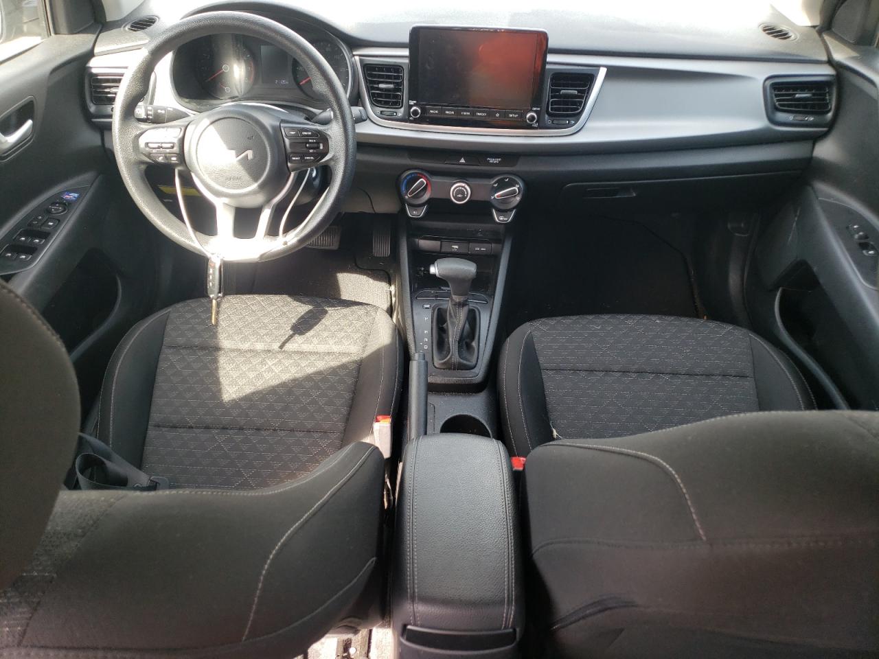 3KPA24AD0NE476593 2022 Kia Rio Lx