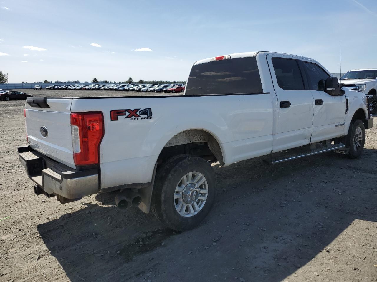 VIN: 1FT8W3BT7HEC45533 2017 FORD F350