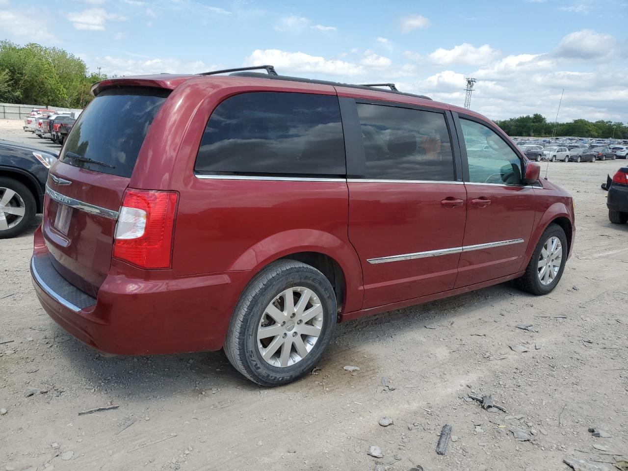 2014 Chrysler Town & Country Touring vin: 2C4RC1BG5ER131226