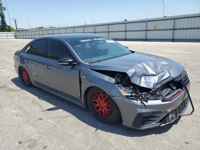 2018 VOLKSWAGEN PASSAT GT 1VWJM7A33JC037566