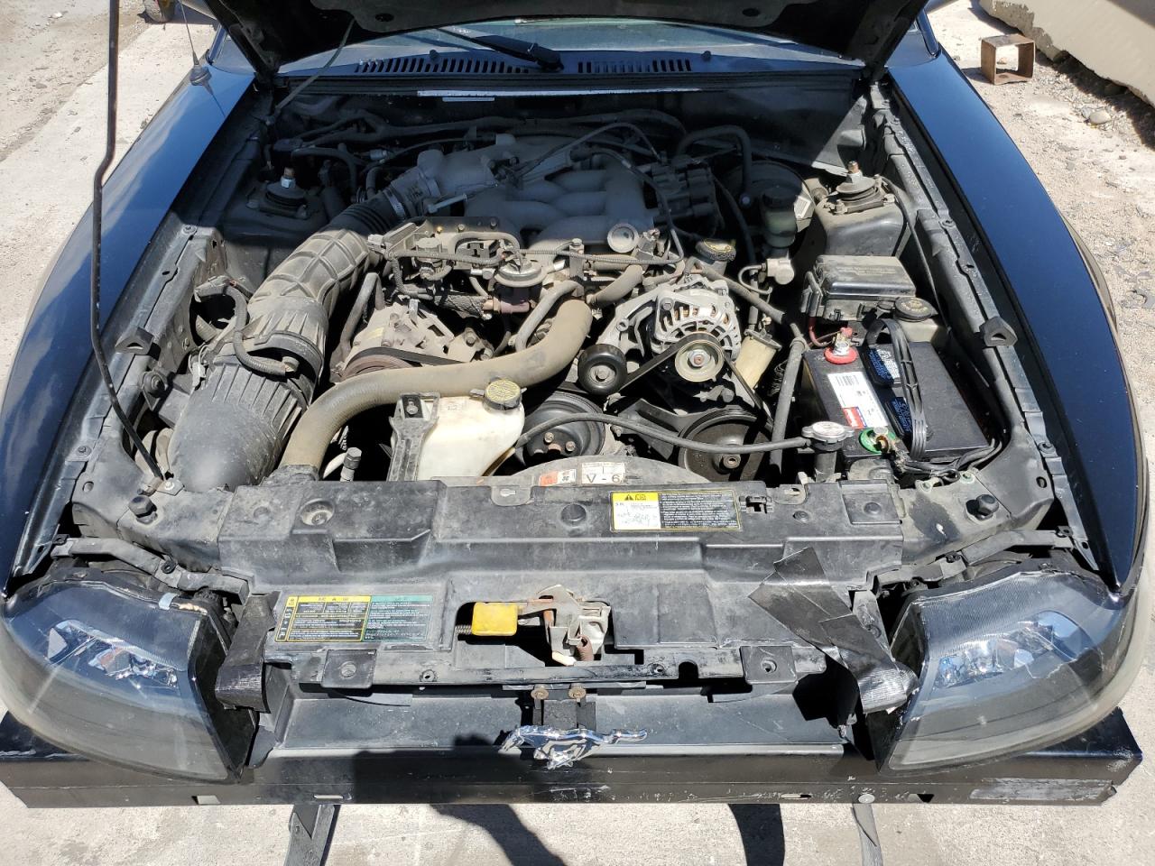 1FAFP40464F127148 2004 Ford Mustang