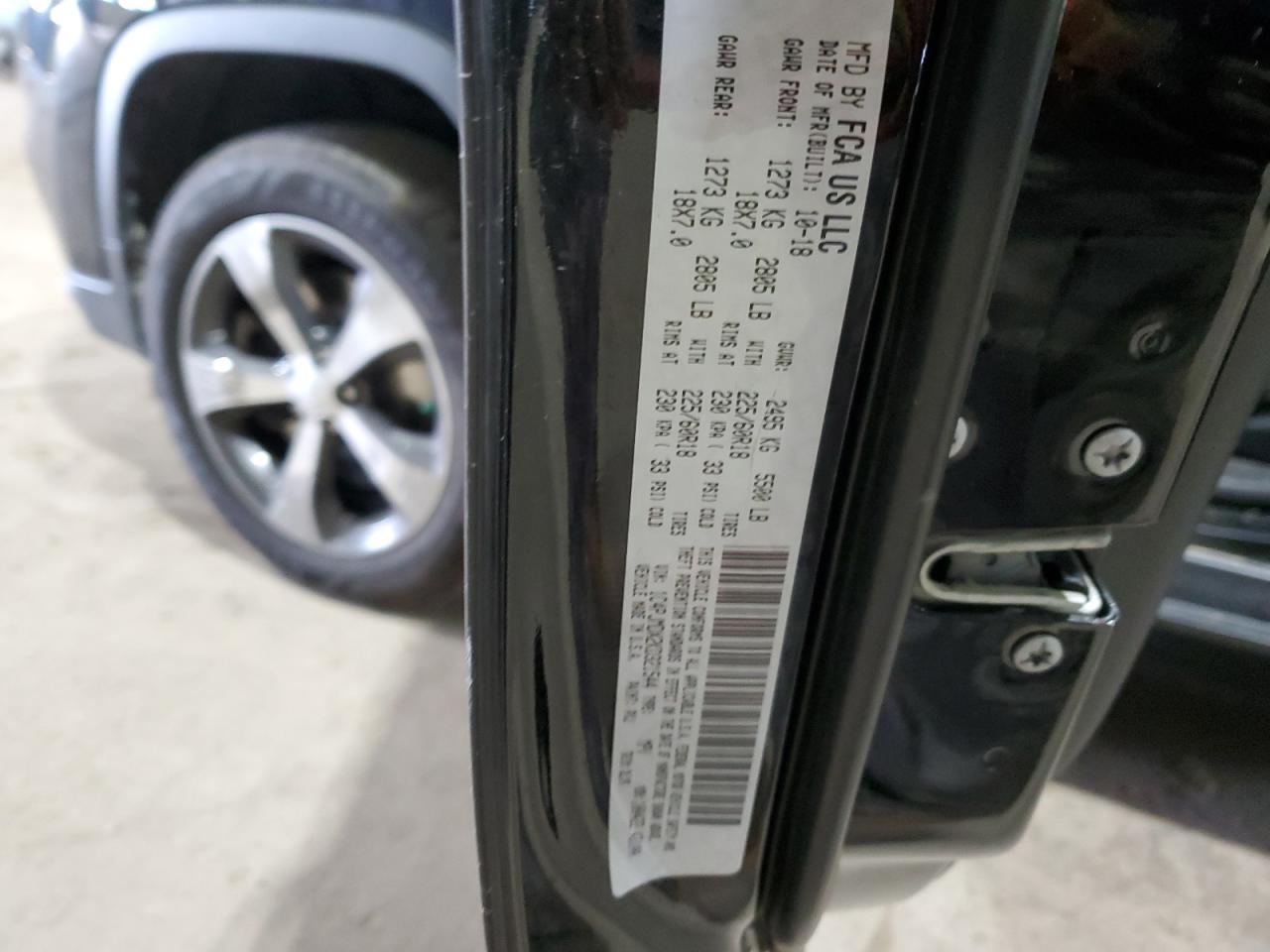 1C4PJMDX2KD321544 2019 Jeep Cherokee Limited