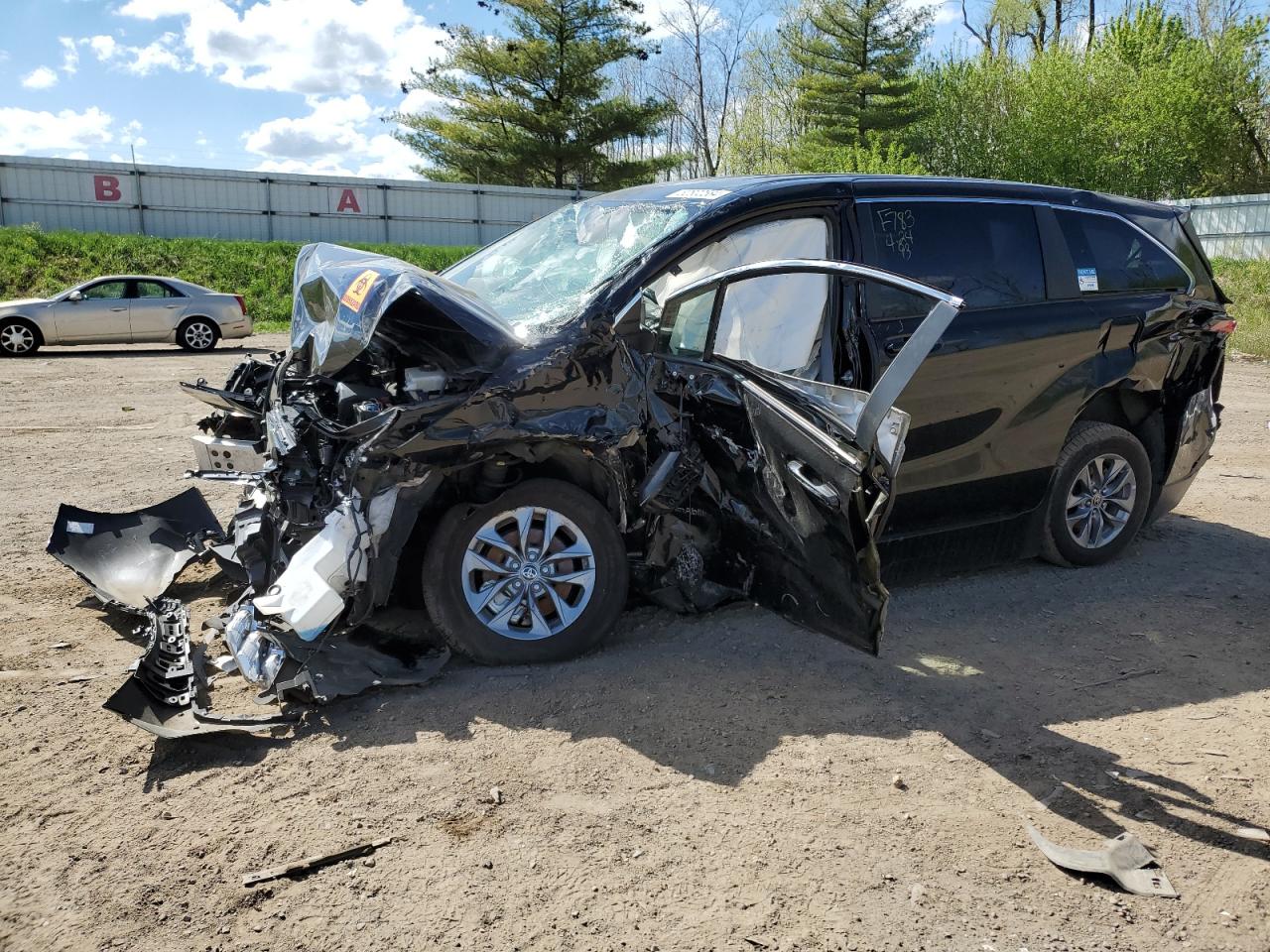 5TDKRKEC3NS133210 2022 Toyota Sienna Le