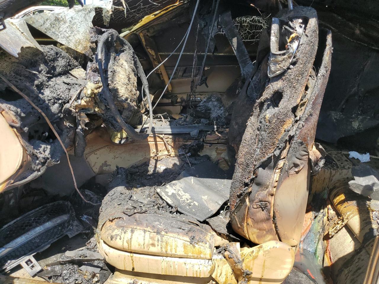 WDDEJ9EB0BA026053 2011 Mercedes-Benz Cl 550 4Matic