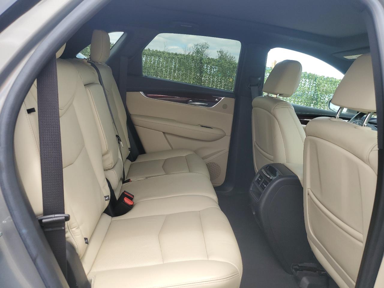 1GYKNERSXJZ191624 2018 Cadillac Xt5 Premium Luxury