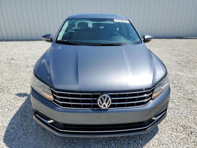 2018 Volkswagen Passat Se VIN: 1VWBA7A32JC018102 Lot: 47729094