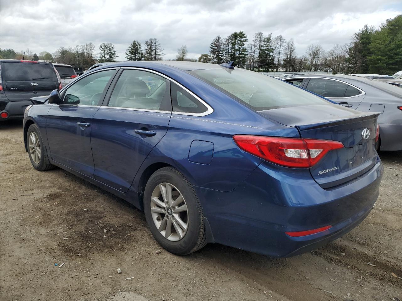 5NPE24AF1FH253947 2015 Hyundai Sonata Se