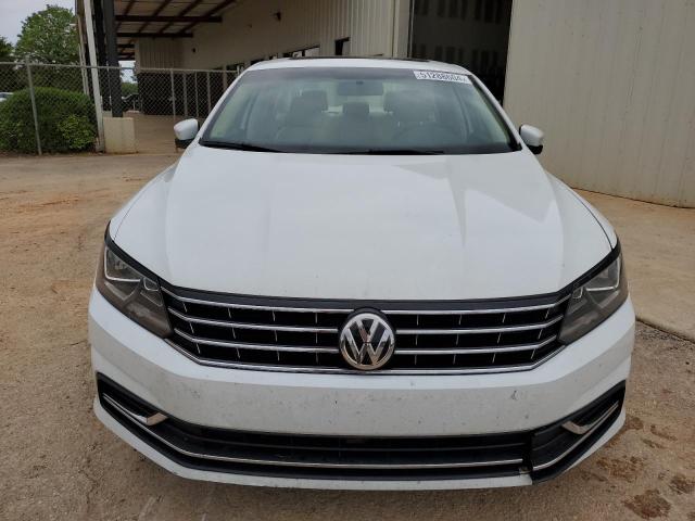 2016 Volkswagen Passat Se VIN: 1VWBS7A30GC010697 Lot: 51288604