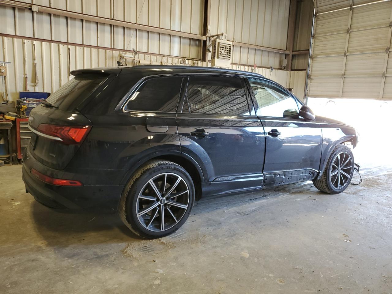 WA1VXAF71LD012354 2020 Audi Q7 Prestige