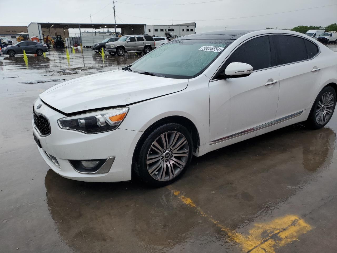 2016 Kia Cadenza Luxury vin: KNALN4D73G5218117