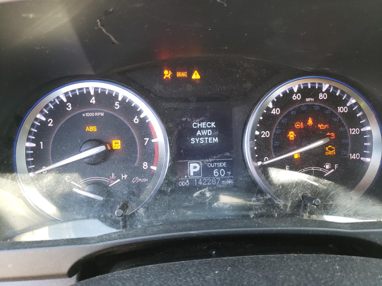 5TDBKRFH9GS300390 2016 Toyota Highlander Le