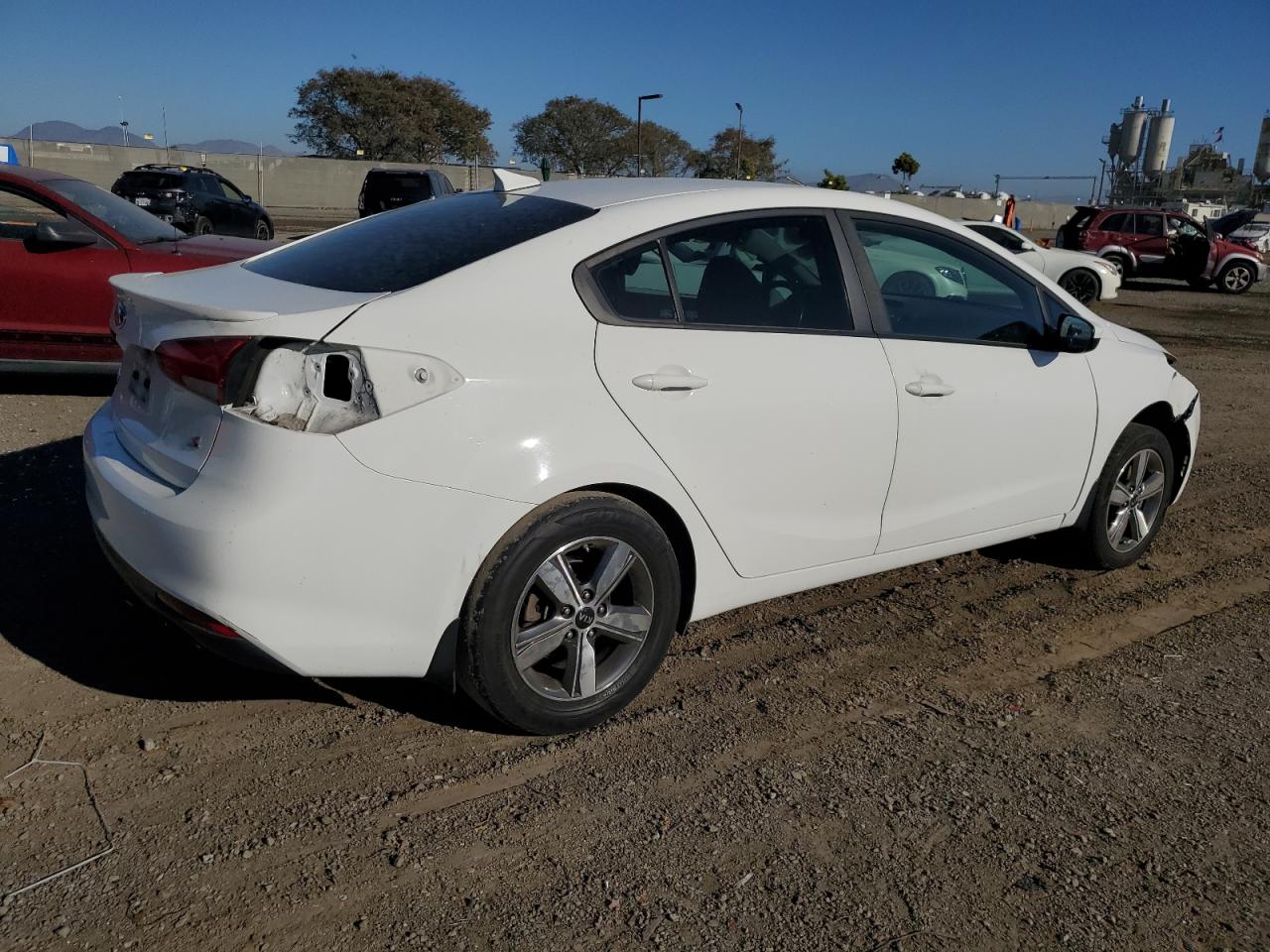 3KPFL4A76JE247620 2018 Kia Forte Lx