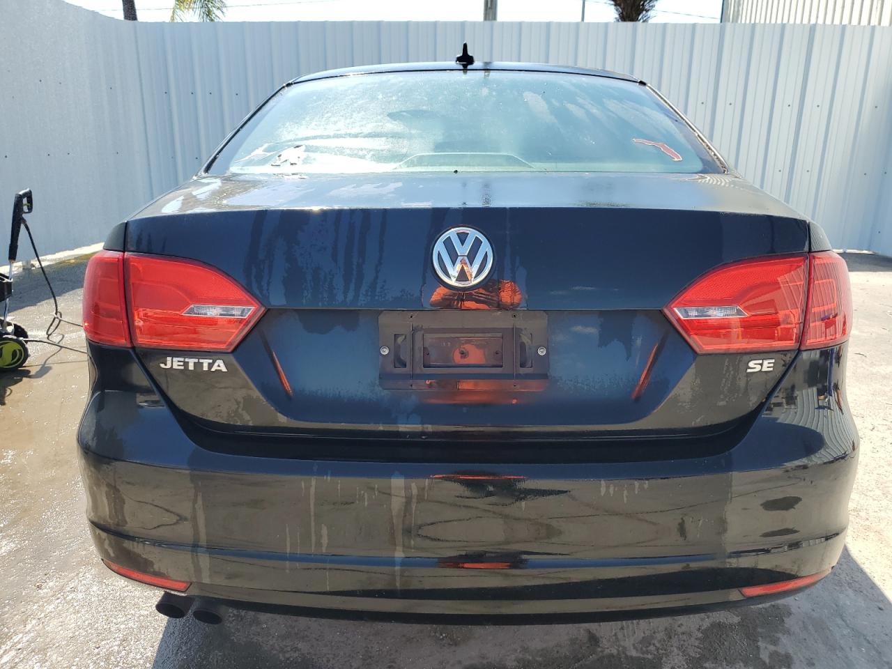 3VWD07AJ0EM428752 2014 Volkswagen Jetta Se