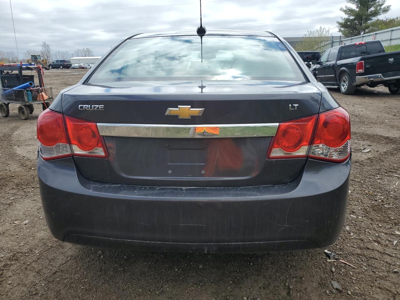 1G1PC5SB1F7152363 2015 Chevrolet Cruze Lt