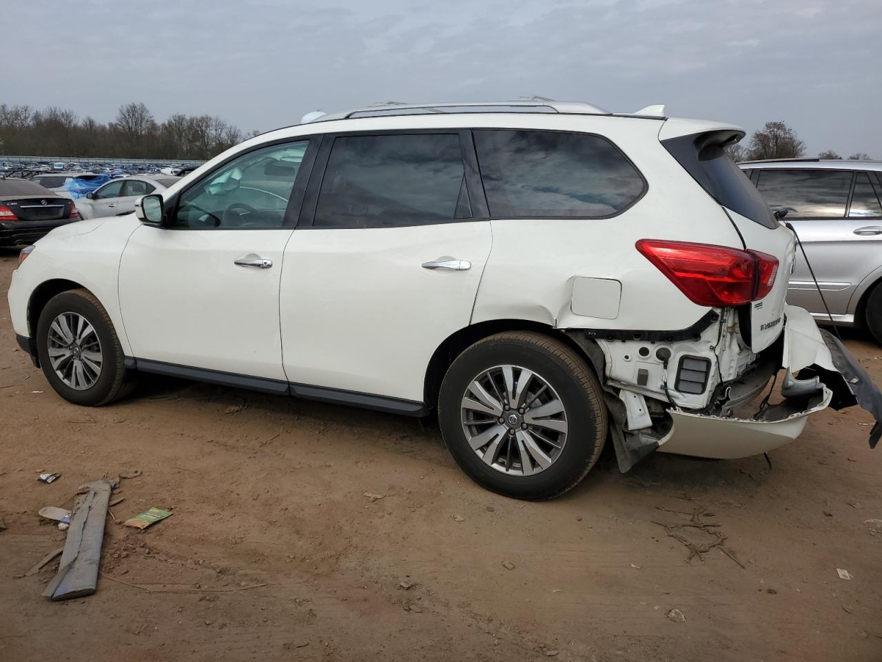 5N1DR2MM6KC612362 2019 Nissan Pathfinder S