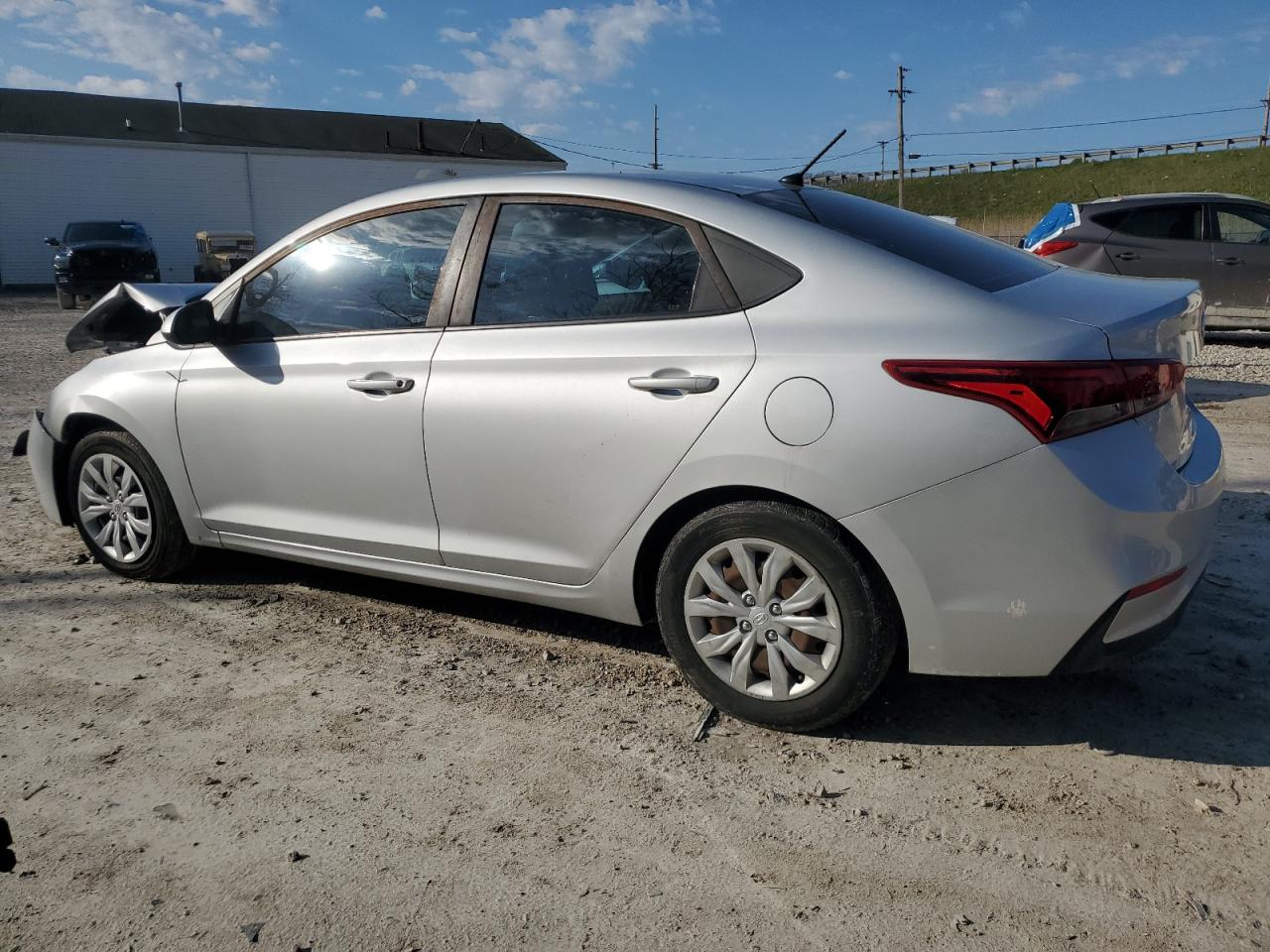 3KPC24A36KE070040 2019 Hyundai Accent Se