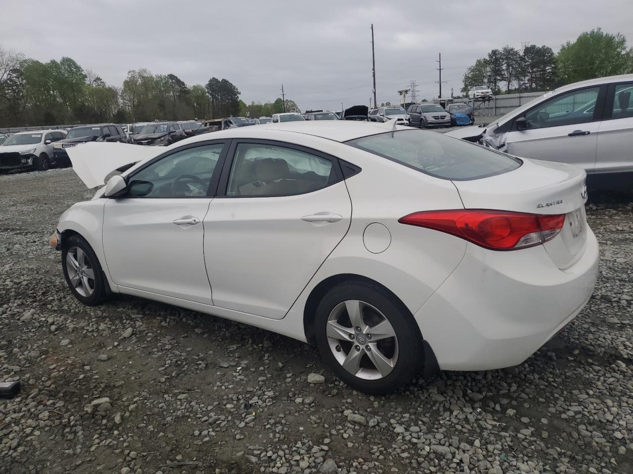 5NPDH4AE2DH380009 2013 Hyundai Elantra Gls