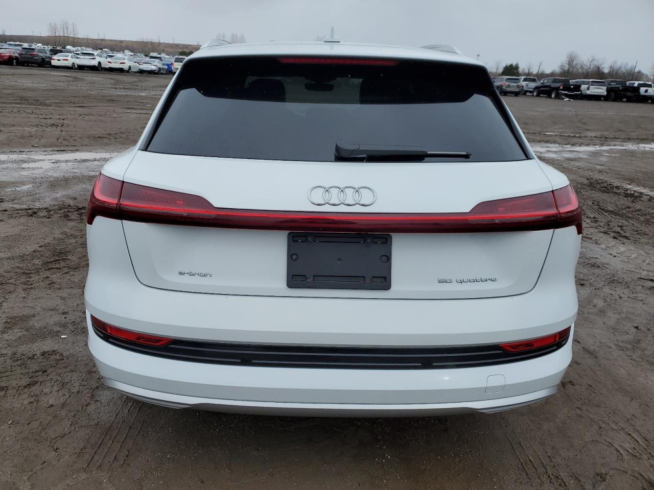 WA1VAAGE5KB013953 2019 Audi E-Tron Prestige