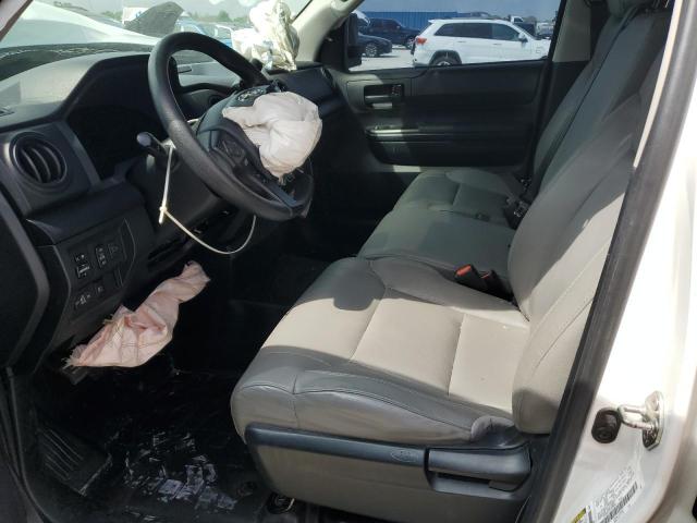 Lot #2456825556 2018 TOYOTA TUNDRA DOU salvage car