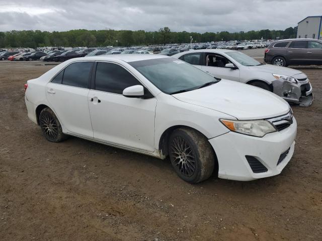 Lot #2455111492 2012 TOYOTA CAMRY BASE salvage car