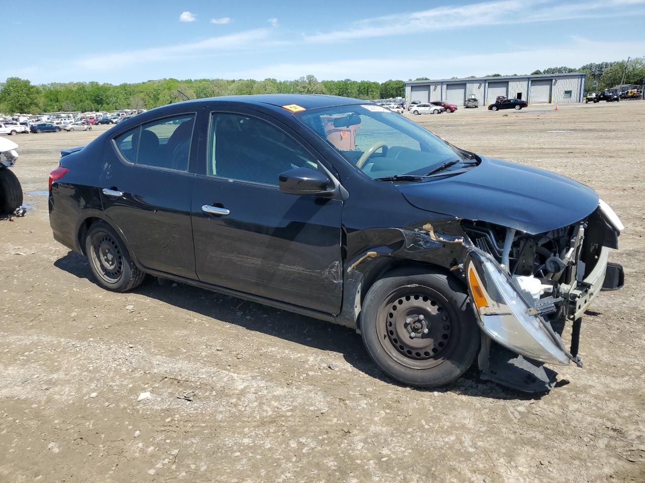 3N1CN7AP0JL879686 2018 Nissan Versa S