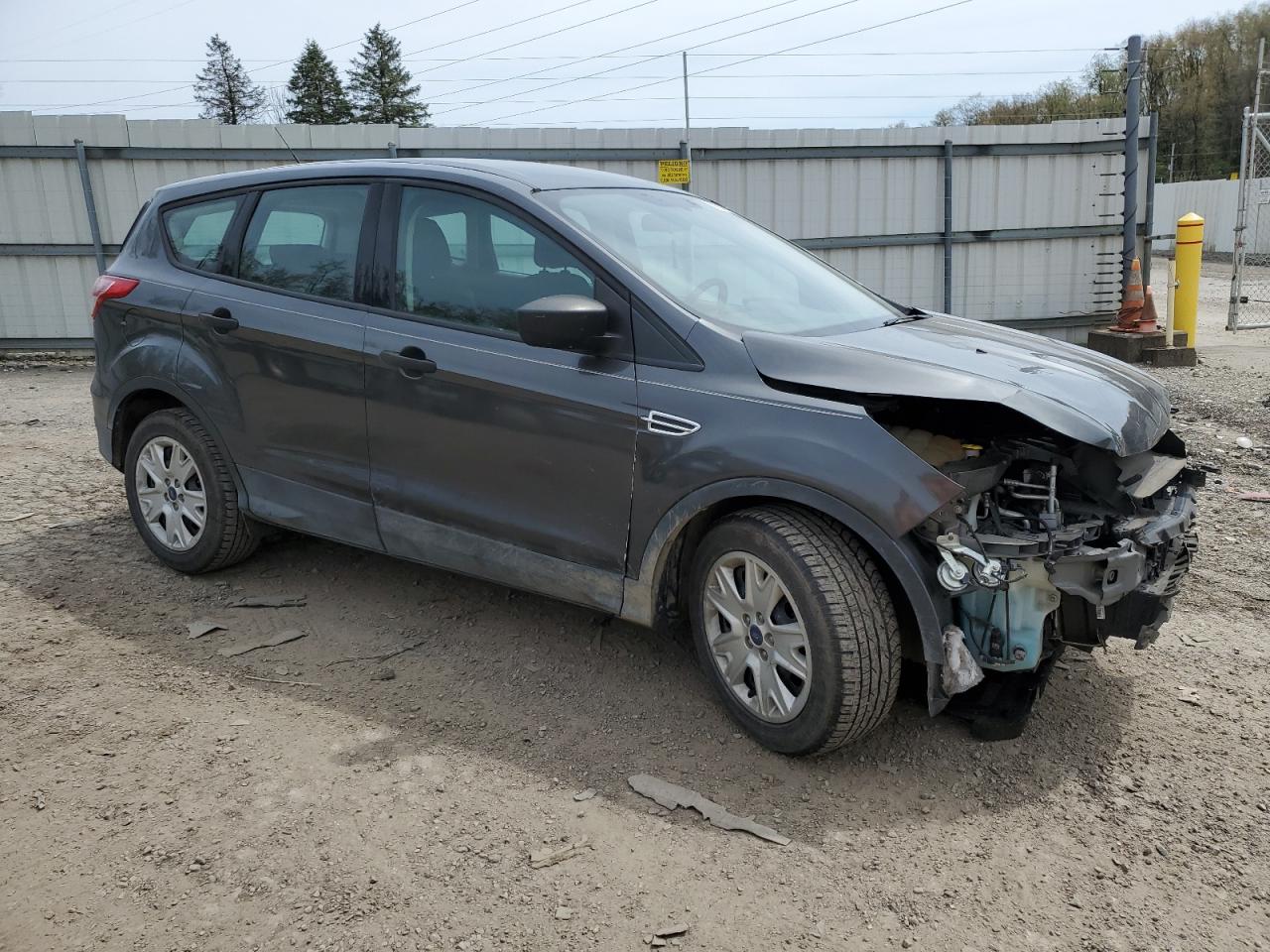 2016 Ford Escape S vin: 1FMCU0F74GUA35399