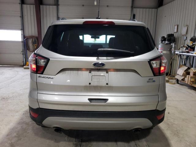 1FMCU9G93JUC41535 2018 Ford Escape Se