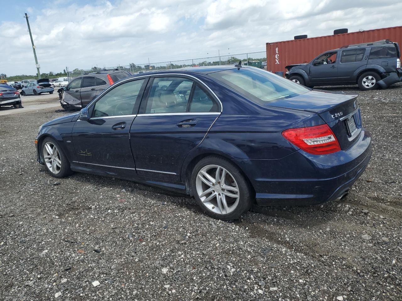 WDDGF4HB5CR231301 2012 Mercedes-Benz C 250