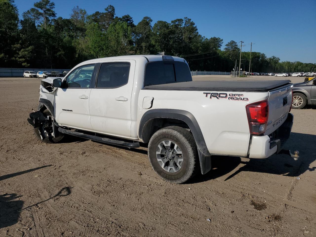 2019 Toyota Tacoma Double Cab vin: 5TFAZ5CN8KX087090