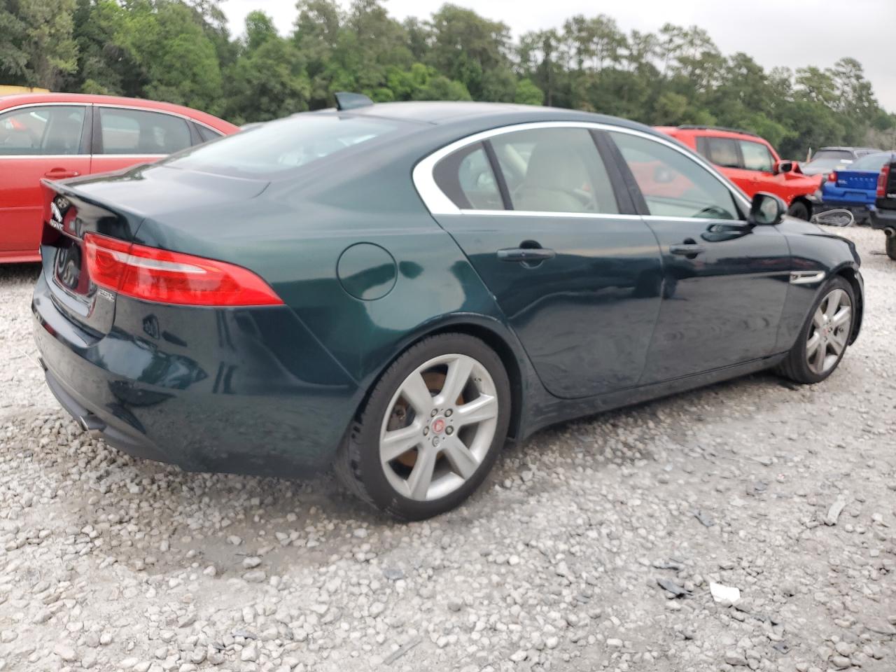 2017 Jaguar Xe Prestige vin: SAJAE4BG0HA957548