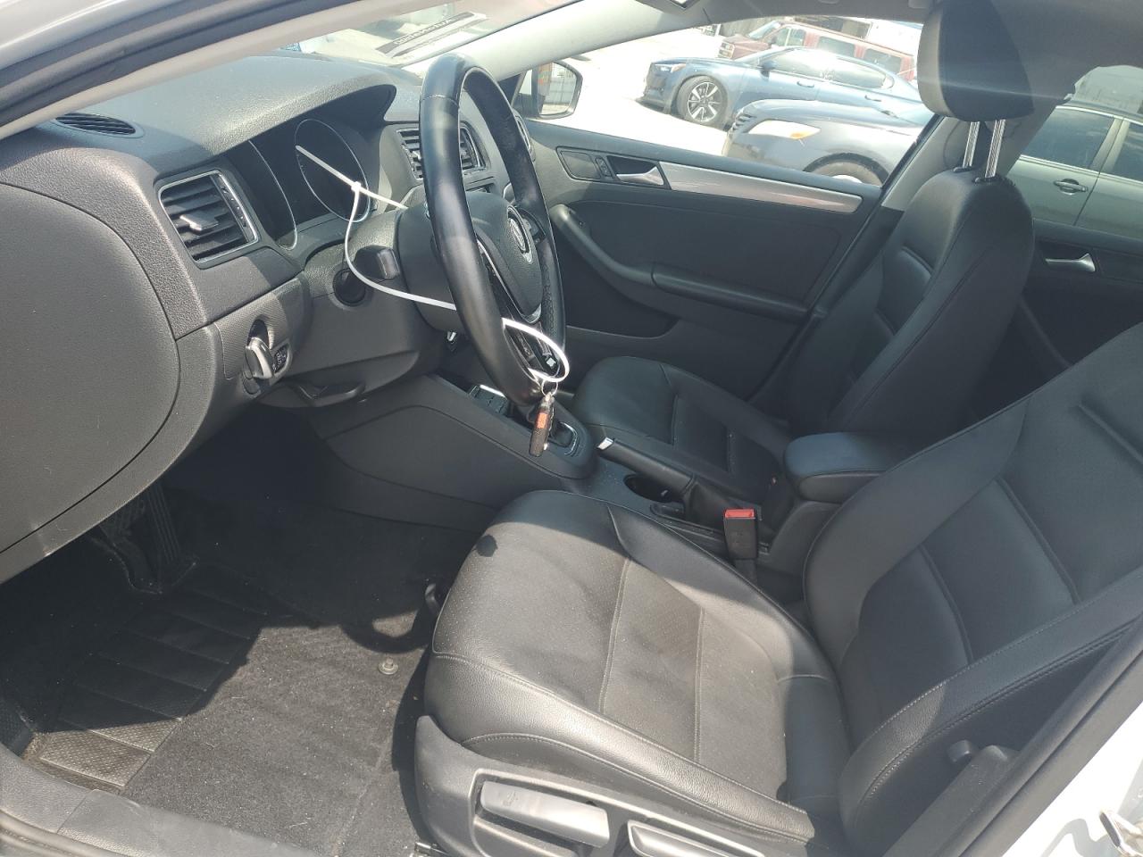 3VWDB7AJ2HM397387 2017 Volkswagen Jetta Se