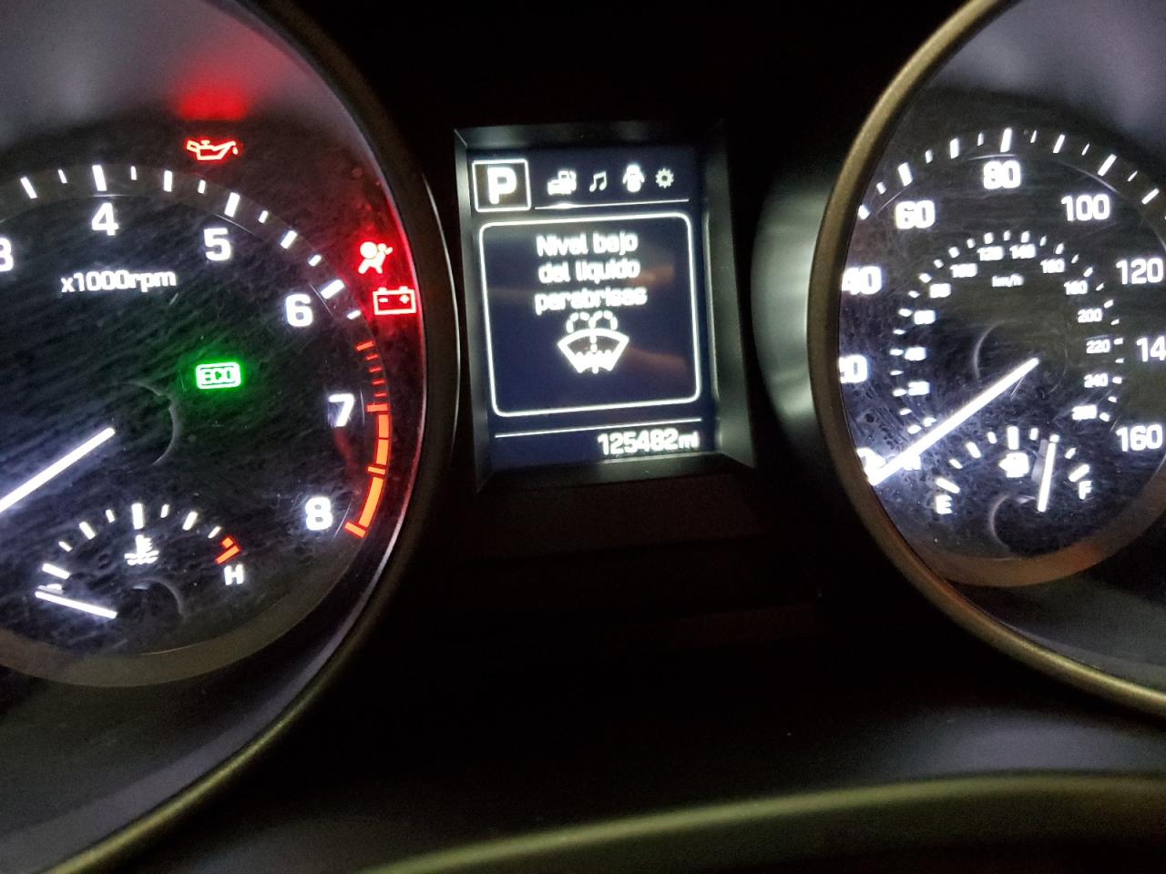 5XYZUDLB1HG425524 2017 Hyundai Santa Fe Sport