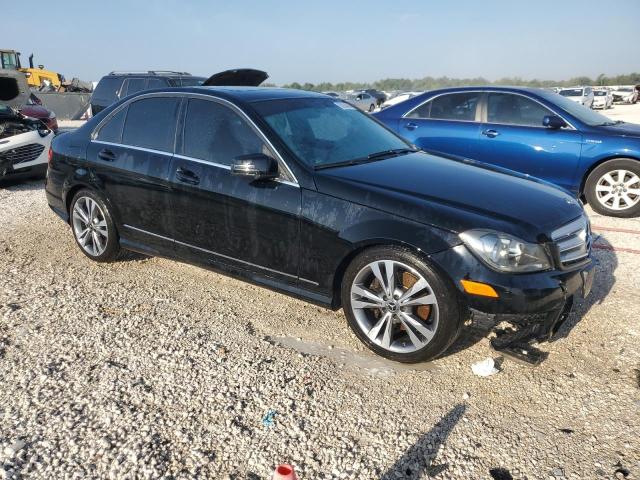 VIN WDDGF8AB9DG057800 2013 Mercedes-Benz C-Class, 3... no.4