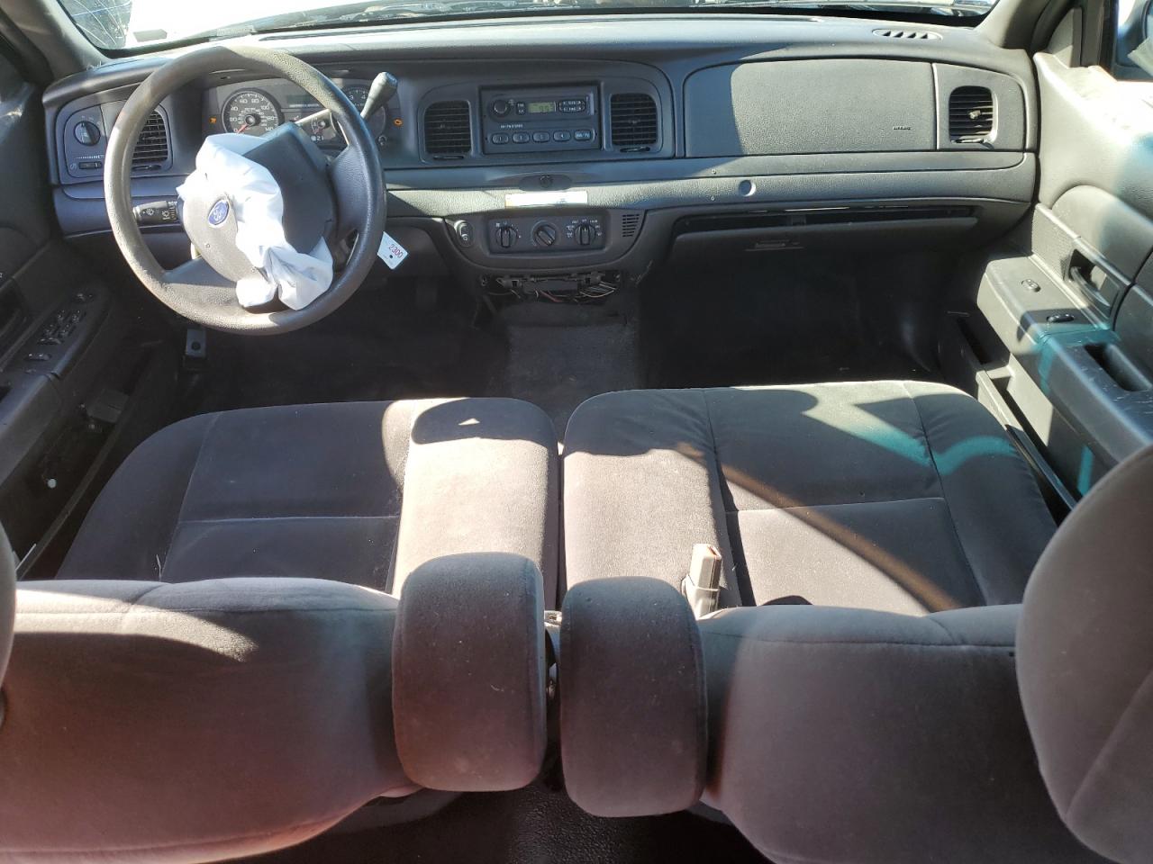 2FAFP71V28X167035 2008 Ford Crown Victoria Police Interceptor