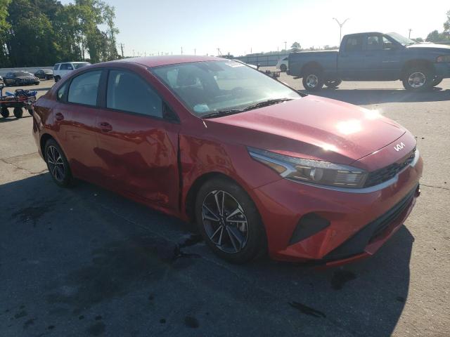 3KPF24AD2NE460529 Kia Forte FE 4