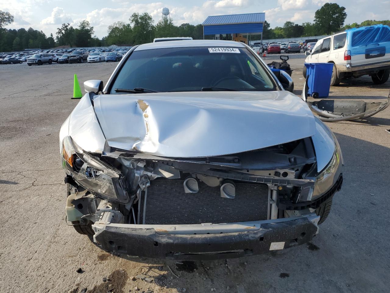 1HGCS1B38AA006534 2010 Honda Accord Lx