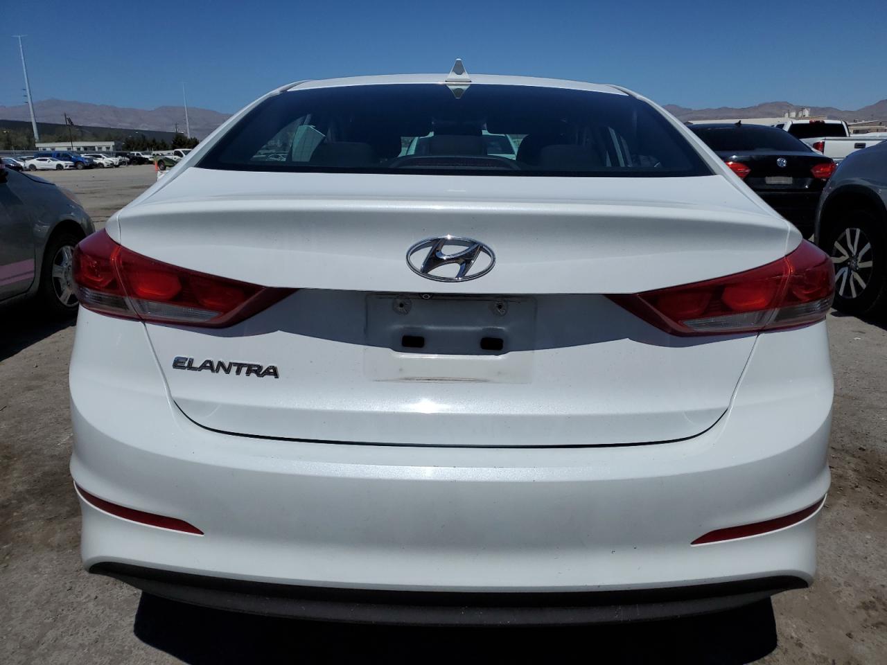 Lot #2476123515 2018 HYUNDAI ELANTRA SE