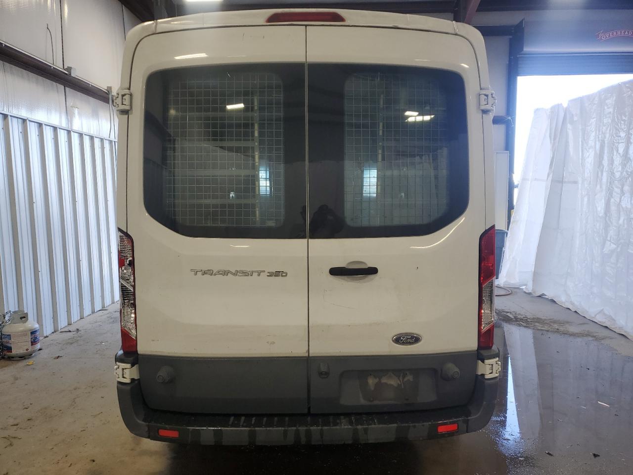 1FTBW2CM8HKB39746 2017 Ford Transit T-350