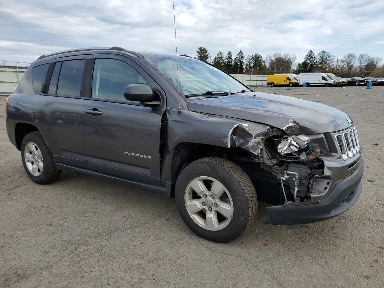 1C4NJCBAXGD710584 2016 Jeep Compass Sport