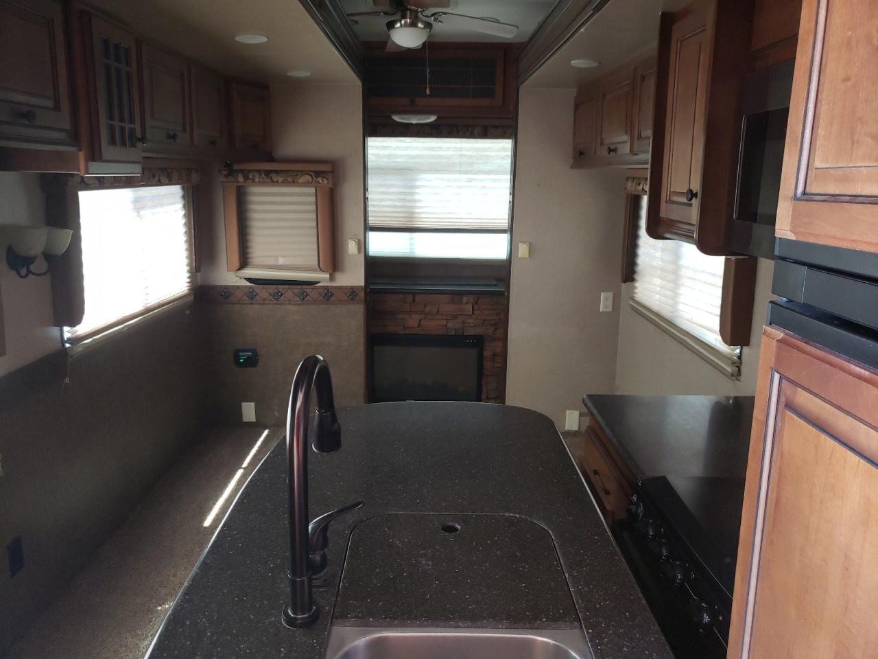 5SFBG3424DE262952 2013 Hart Bighorn