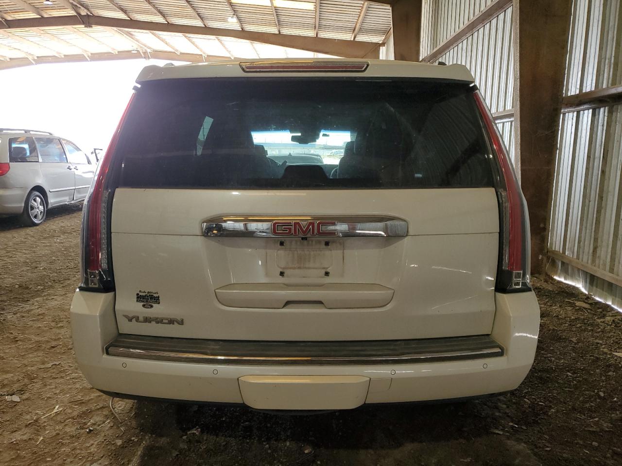 1GKS1CKJ5FR142432 2015 GMC Yukon Denali