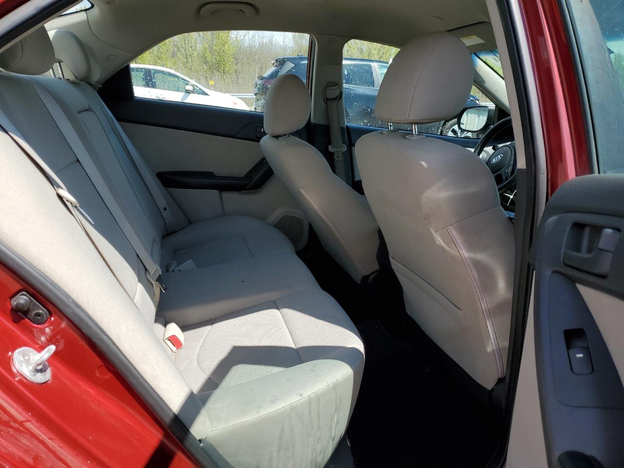 KNAFU4A28C5529173 2012 Kia Forte Ex