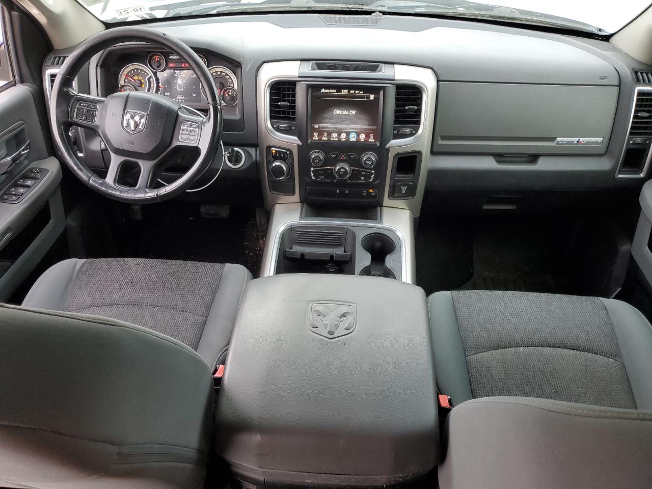 1C6RR6LT2GS263490 2016 Ram 1500 Slt