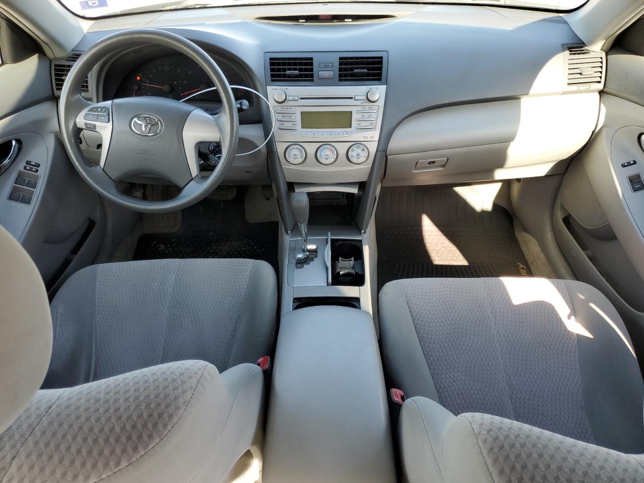 4T1BF3EK1AU116543 2010 Toyota Camry Base