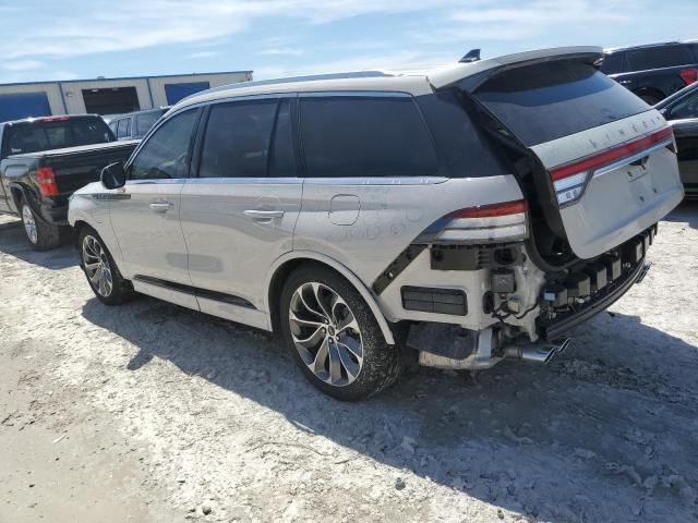 5LMYJ8XY5PNL01718 Lincoln Aviator GR 2